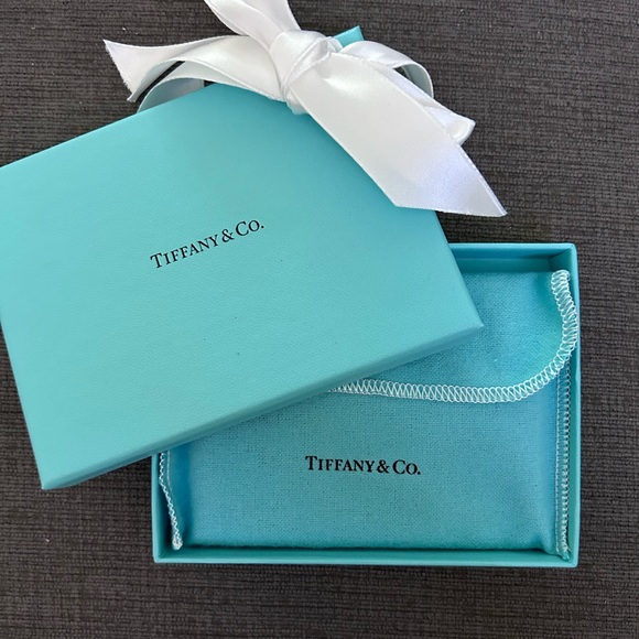 Tiffany & Co. card case - Picture 7 of 8